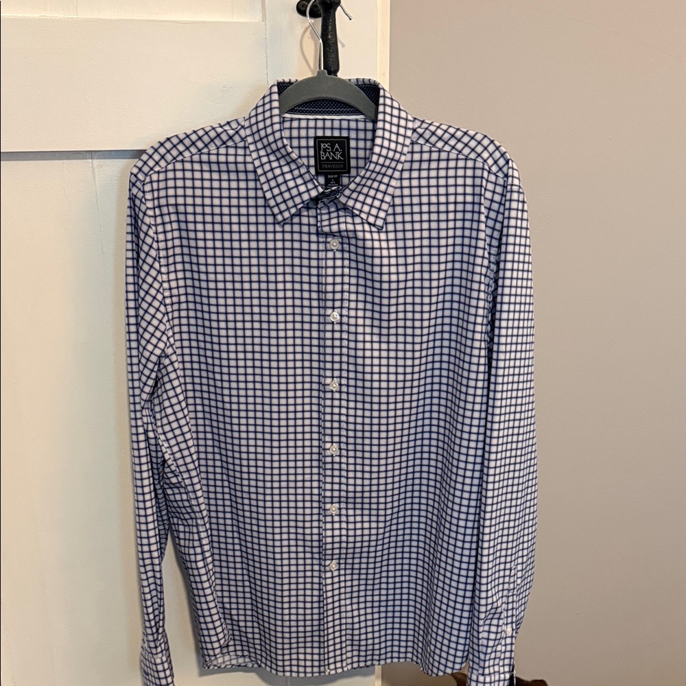 Jos. A. Bank Navy and White Windowpane Dress Shirt travelers 56